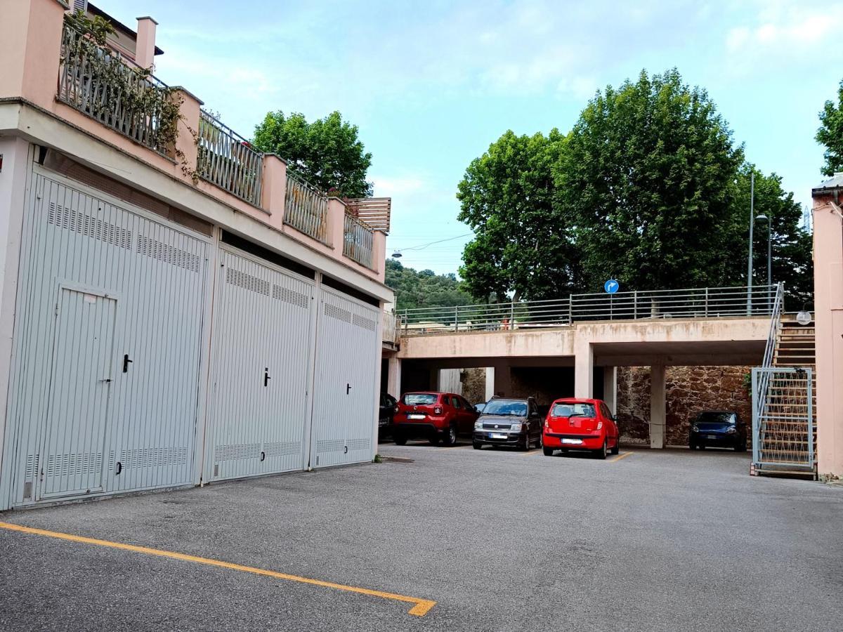 A Casa Di Pizz - Bilocale Con Parcheggio Privato Apartment Savona Exterior foto