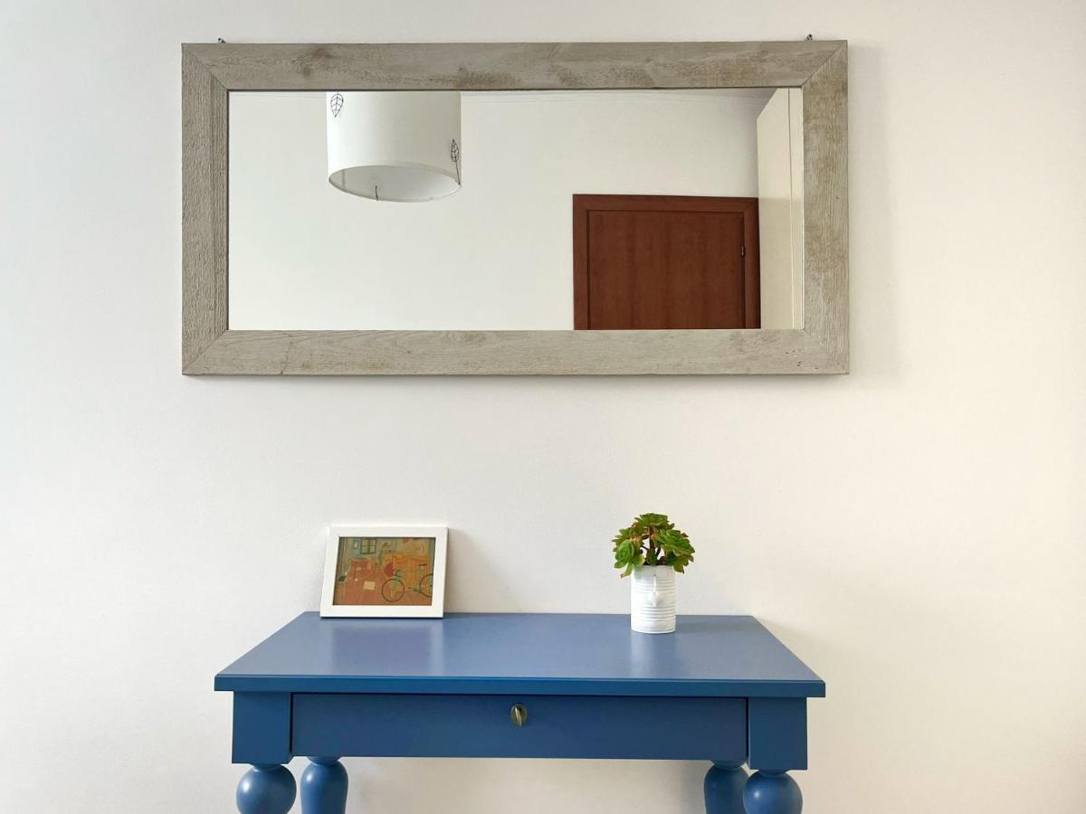 A Casa Di Pizz - Bilocale Con Parcheggio Privato Apartment Savona Exterior foto