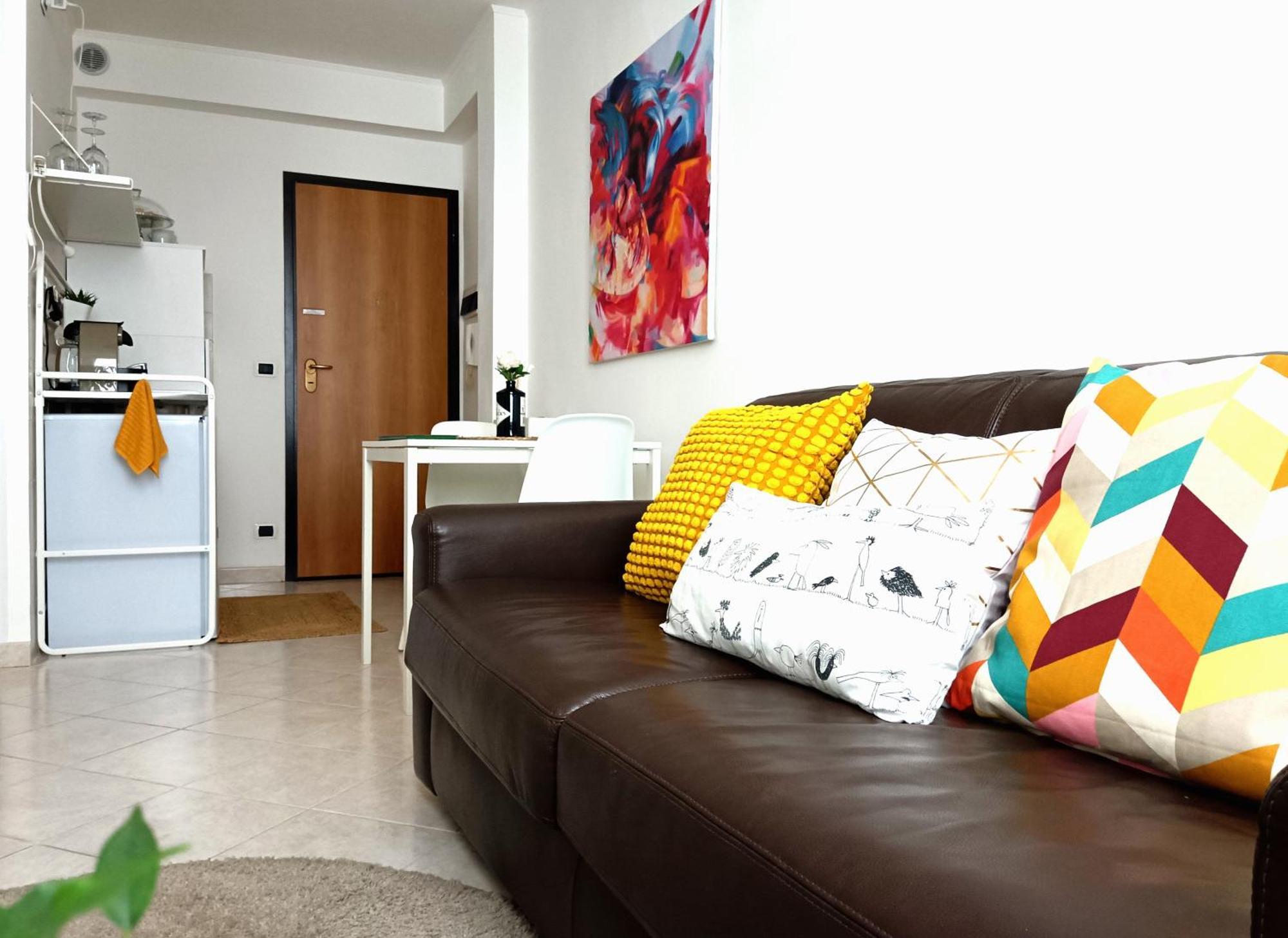 A Casa Di Pizz - Bilocale Con Parcheggio Privato Apartment Savona Cameră foto